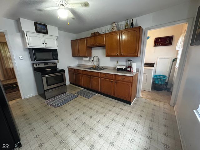 4806 State Road 46 E, Nashville, IN 47448