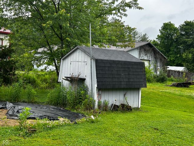 4806 State Road 46 E, Nashville, IN 47448