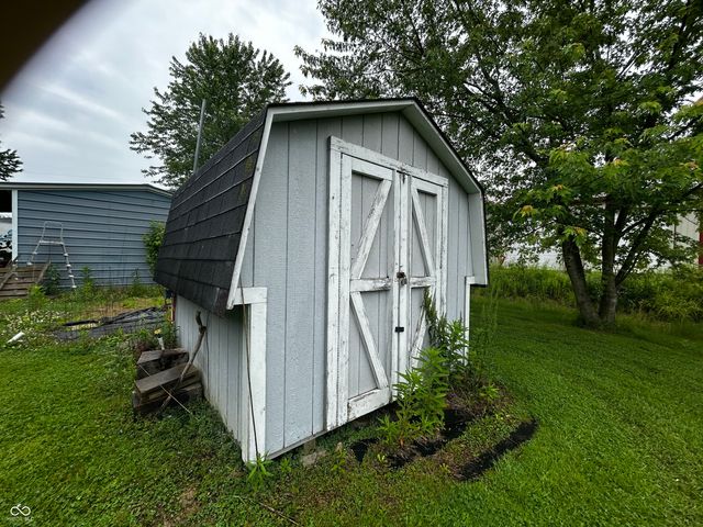 4806 State Road 46 E, Nashville, IN 47448
