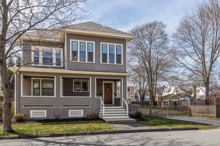 26 Cedar St 2, Marblehead, MA 01945