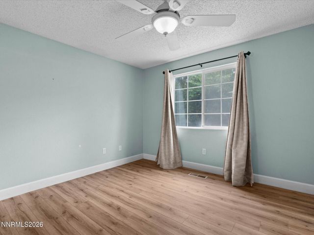 12590 Creek Crest Drive, Reno, NV 89511