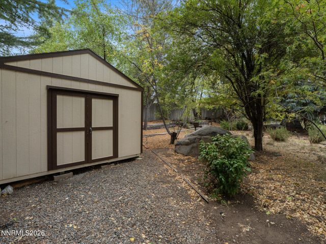 12590 Creek Crest Drive, Reno, NV 89511