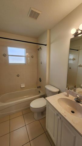 474 SW Namoit Place, Port St. Lucie, Port St Lucie, FL 34953