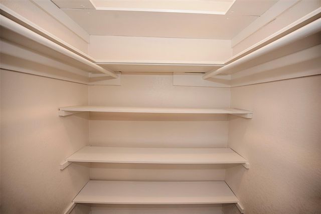 11406 Sagewind Drive, Houston, TX 77089