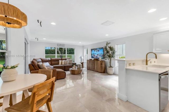 16178 SW 27th St, Miramar, FL 33027