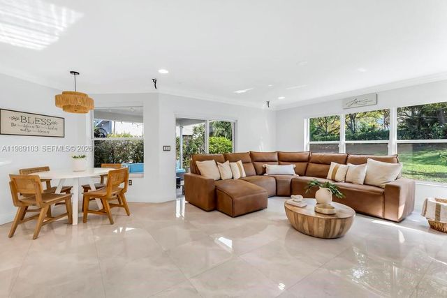 16178 SW 27th St, Miramar, FL 33027