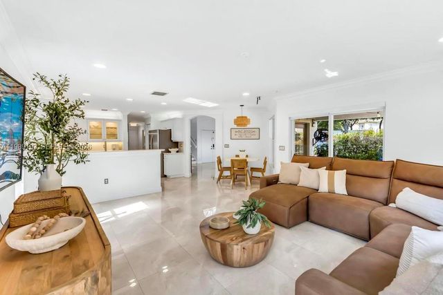 16178 SW 27th St, Miramar, FL 33027