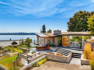 5323 NE 42nd Street, Seattle, WA 98105