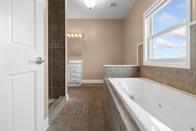 667 Cedar Creek Road, Marshall, AR 72650