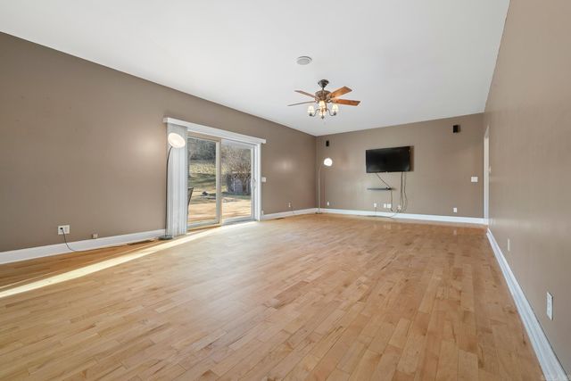 667 Cedar Creek Road, Marshall, AR 72650