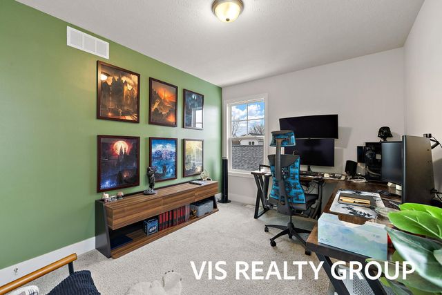 6622 S Square Lane, Rockford, MI 49341