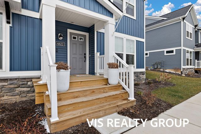 6622 S Square Lane, Rockford, MI 49341