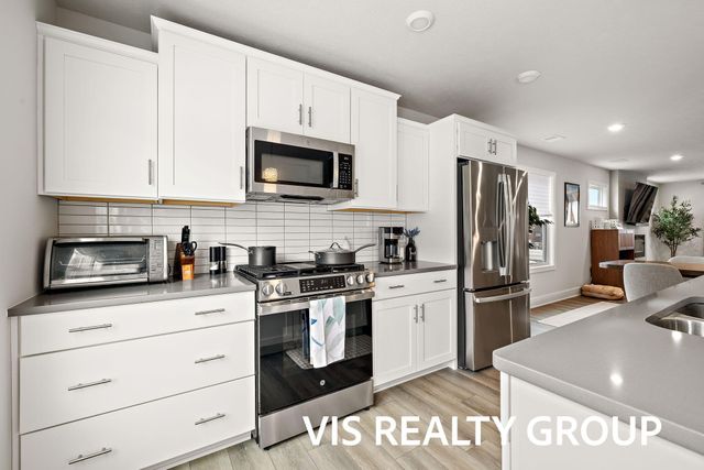 6622 S Square Lane, Rockford, MI 49341