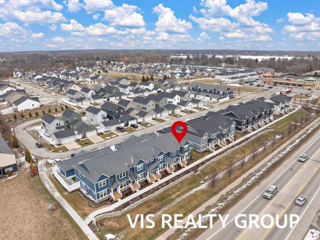 6622 S Square Lane, Rockford, MI 49341