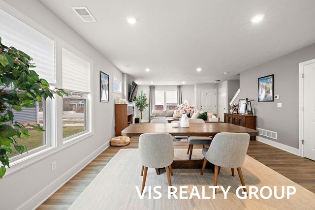 6622 S Square Lane, Rockford, MI 49341