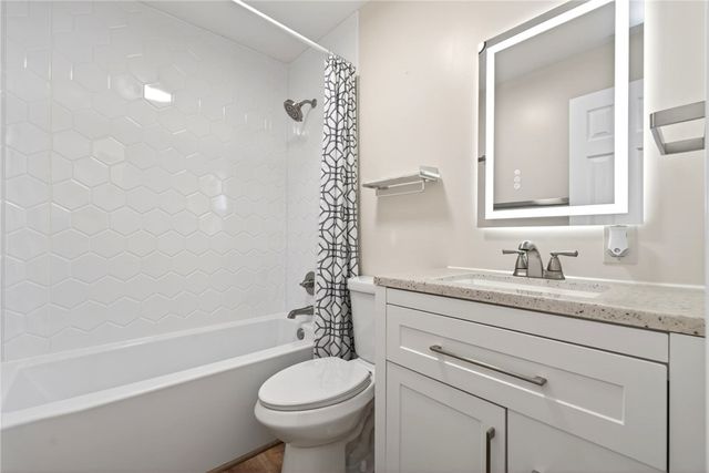 842 Edgewick Road, New Carlisle, OH 45344