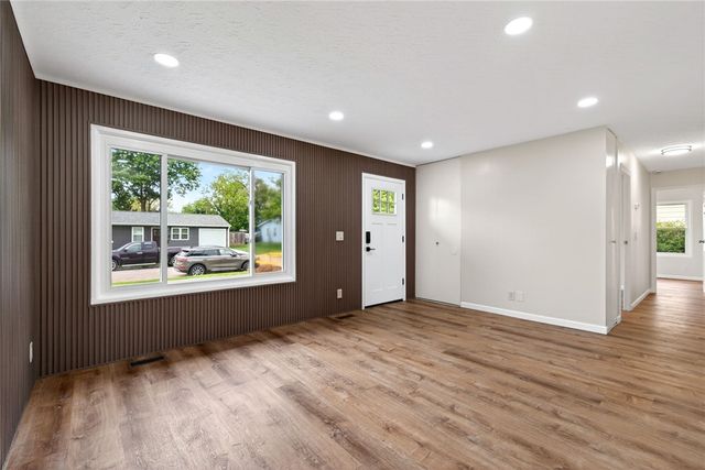 842 Edgewick Road, New Carlisle, OH 45344
