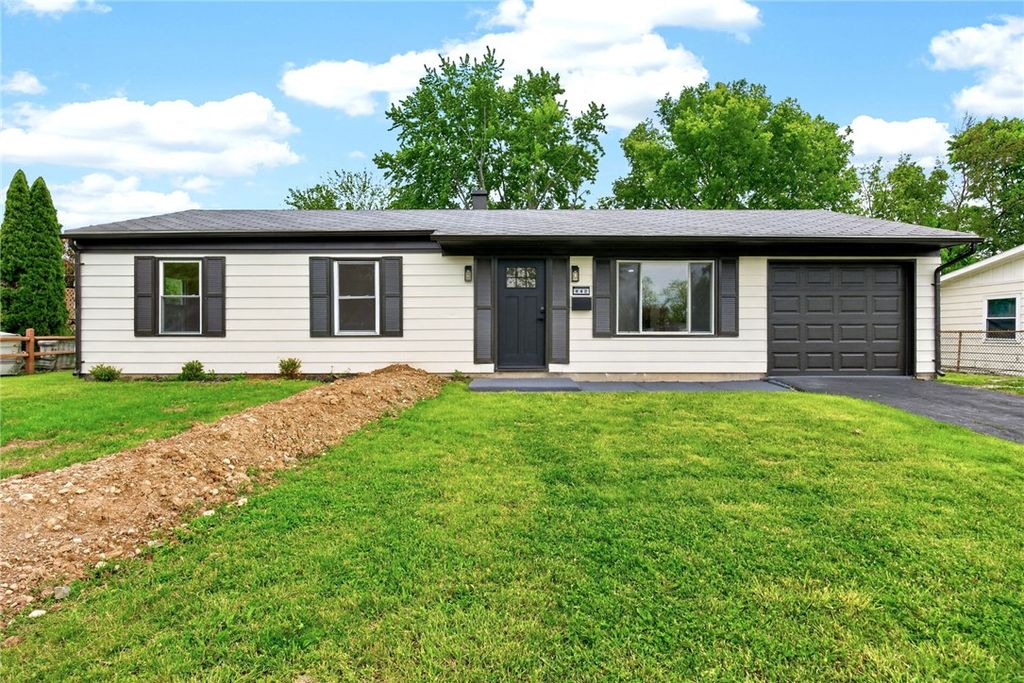 842 Edgewick Road, New Carlisle, OH 45344