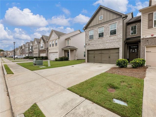 779 Arbor Crowne Drive, Lawrenceville, GA 30045