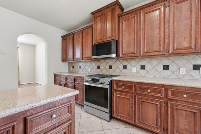 907 Colorado Springs Court, Spring, TX 77373
