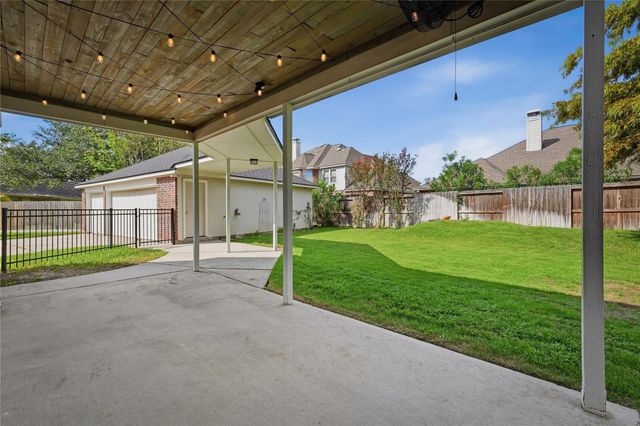 907 Colorado Springs Court, Spring, TX 77373