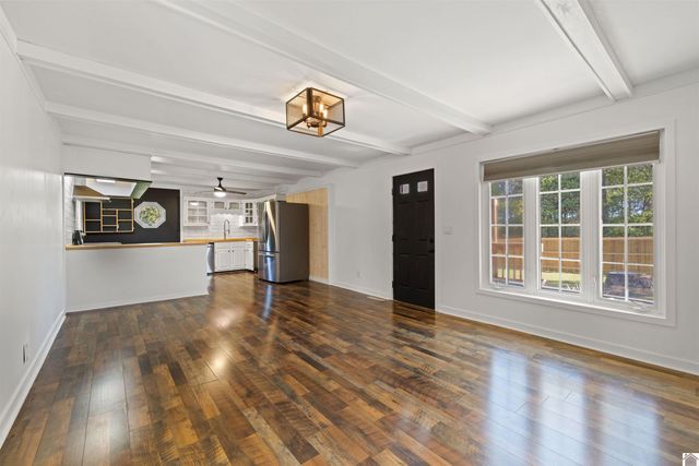 1040 State Route 339 W, Mayfield, KY 42066