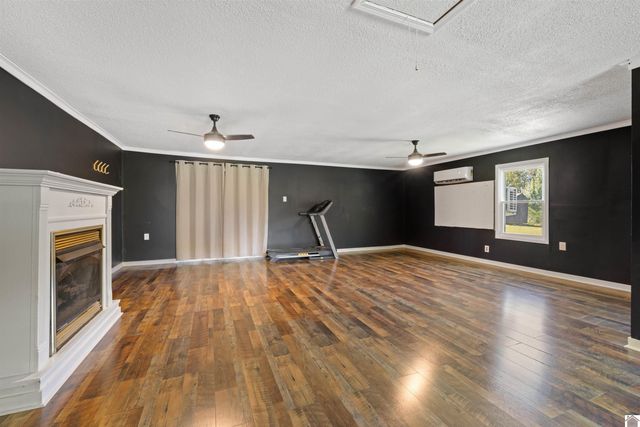 1040 State Route 339 W, Mayfield, KY 42066