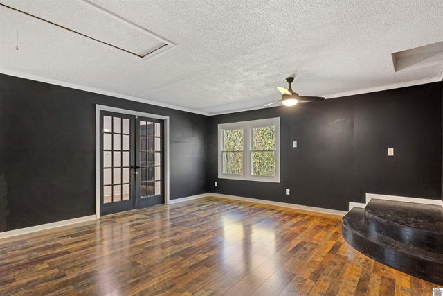 1040 State Route 339 W, Mayfield, KY 42066