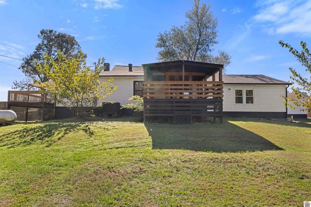 1040 State Route 339 W, Mayfield, KY 42066