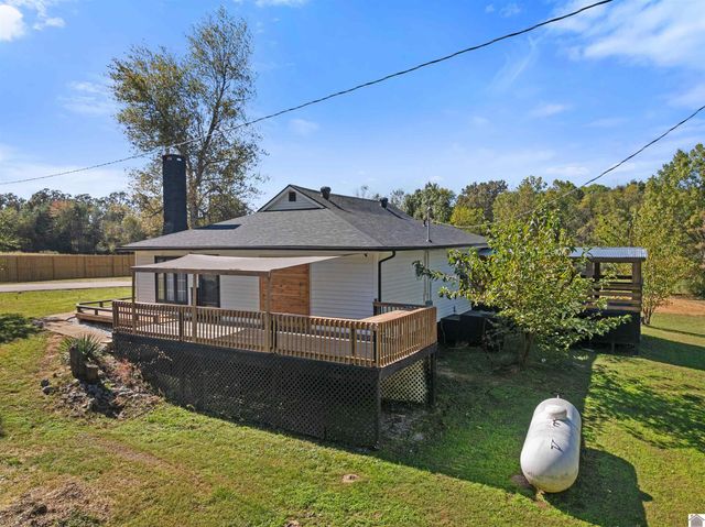 1040 State Route 339 W, Mayfield, KY 42066