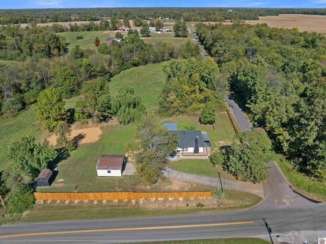 1040 State Route 339 W, Mayfield, KY 42066