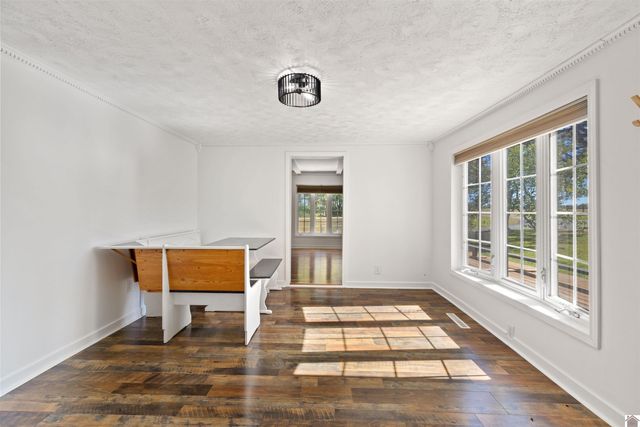 1040 State Route 339 W, Mayfield, KY 42066