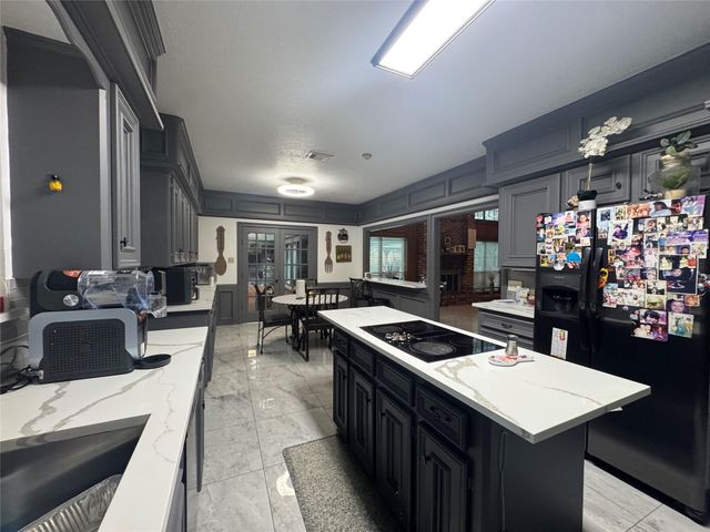 6730 Mossridge Drive, Houston, TX 77069