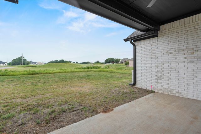 22103 Greenbriar Drive, Whitney, TX 76692