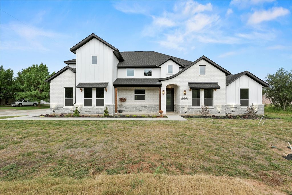 22103 Greenbriar Drive, Whitney, TX 76692