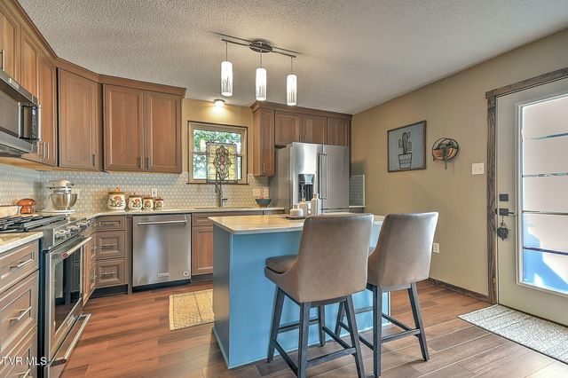 931 Ragle Street, Church Hill, TN 37642