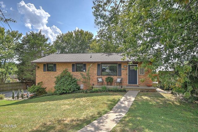 931 Ragle Street, Church Hill, TN 37642