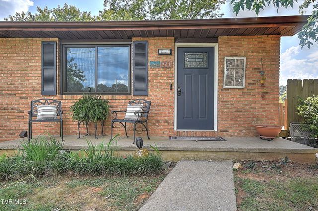 931 Ragle Street, Church Hill, TN 37642