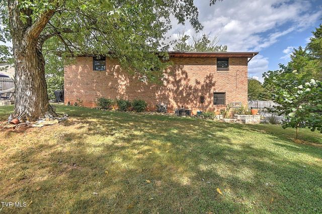 931 Ragle Street, Church Hill, TN 37642