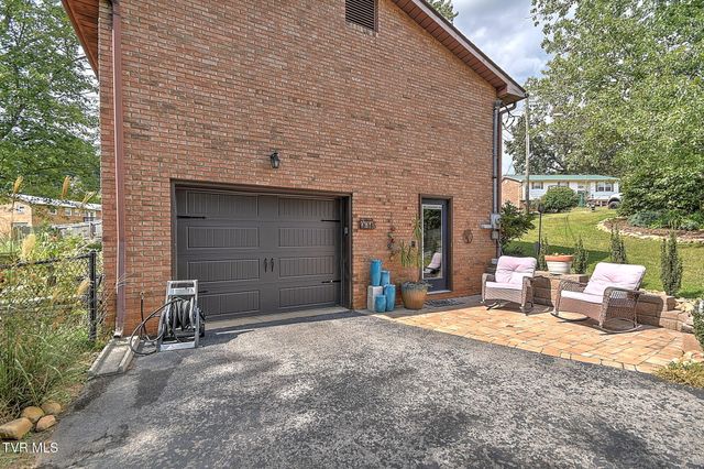 931 Ragle Street, Church Hill, TN 37642