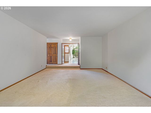 12357 Sw DUCHILLY Ct, Portland, OR 97224