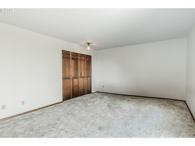 12357 Sw DUCHILLY Ct, Portland, OR 97224