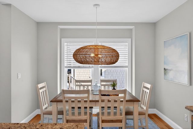 11 Rosewood Circle, Mashpee, MA 02649