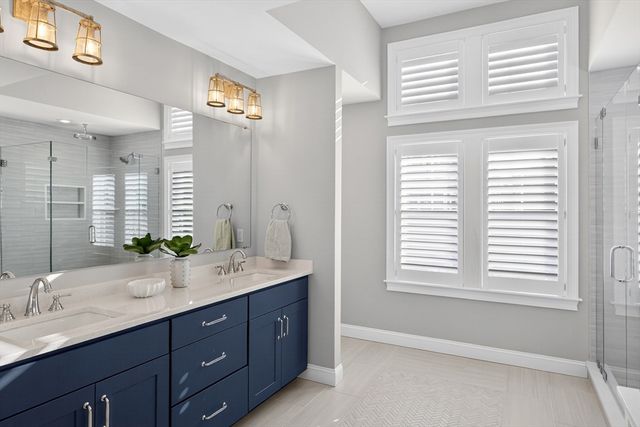 11 Rosewood Circle, Mashpee, MA 02649