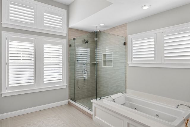 11 Rosewood Circle, Mashpee, MA 02649