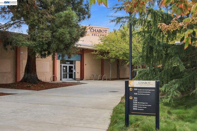 25531 Scripps St, Hayward, CA 94545