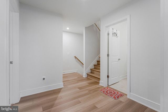 41912 HOGAN FOREST TER, Aldie, VA 20105
