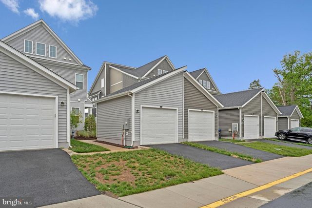 41912 HOGAN FOREST TER, Aldie, VA 20105