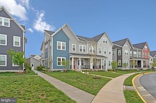 41912 HOGAN FOREST TER, Aldie, VA 20105