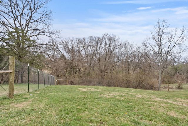 107 Pleasant Ridge Drive, Richmond, KY 40475